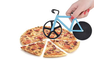 Illustration for article titled Mail-order LaCroix and a Star Wars game: Here’s what’s on sale on Amazon today